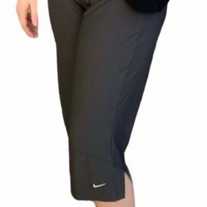 Nike Performance Athletic Cropped Pants Black Size Medium